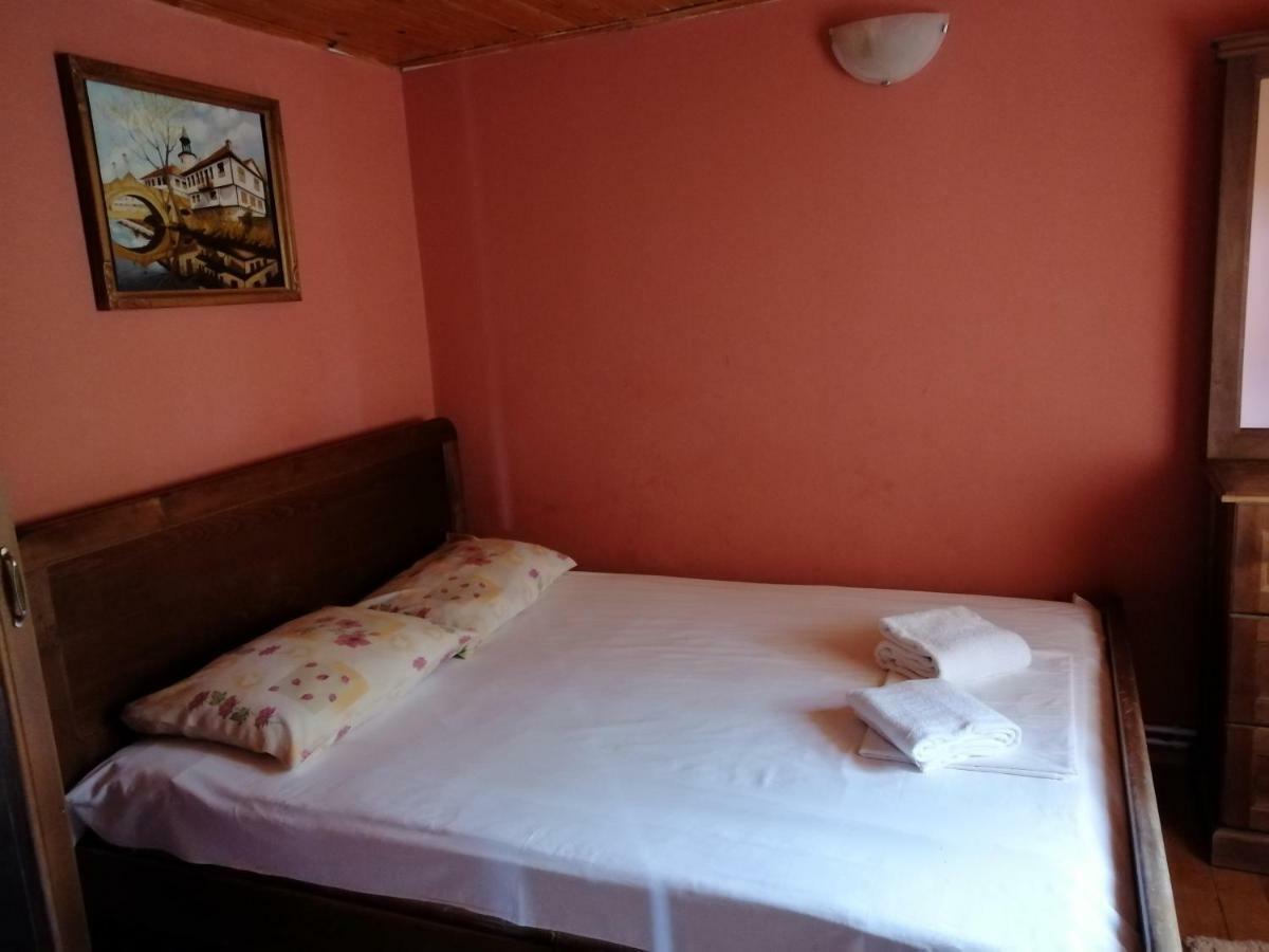 Къща Цвети-1 Трявна Hotel Bangeytsi Bagian luar foto